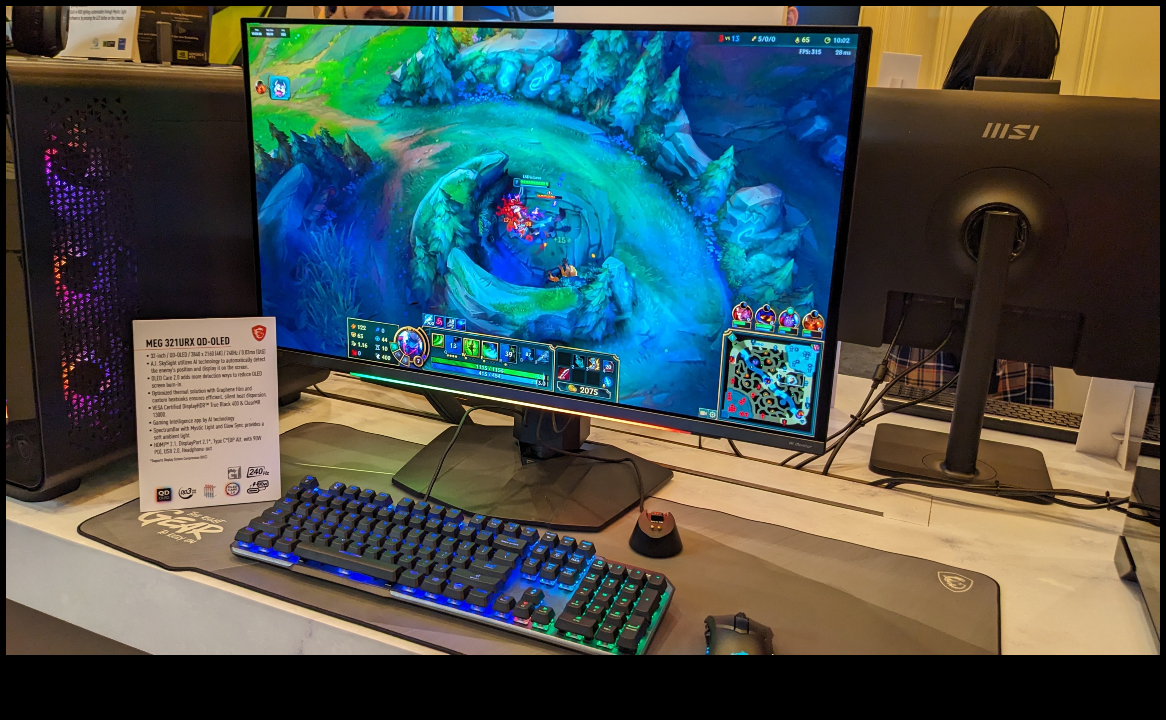 מסכי גיימינג מונעי בינה מלאכותית העתיד של הספורט האלקטרוני נמצא כאן 5 שילוב AI: מסכים עם תכונות חכמות למשחקים חכמים