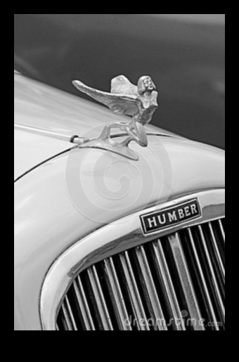 מעבר למכסה המנוע: המשמעות התרבותית של מכוניות קלאסיות