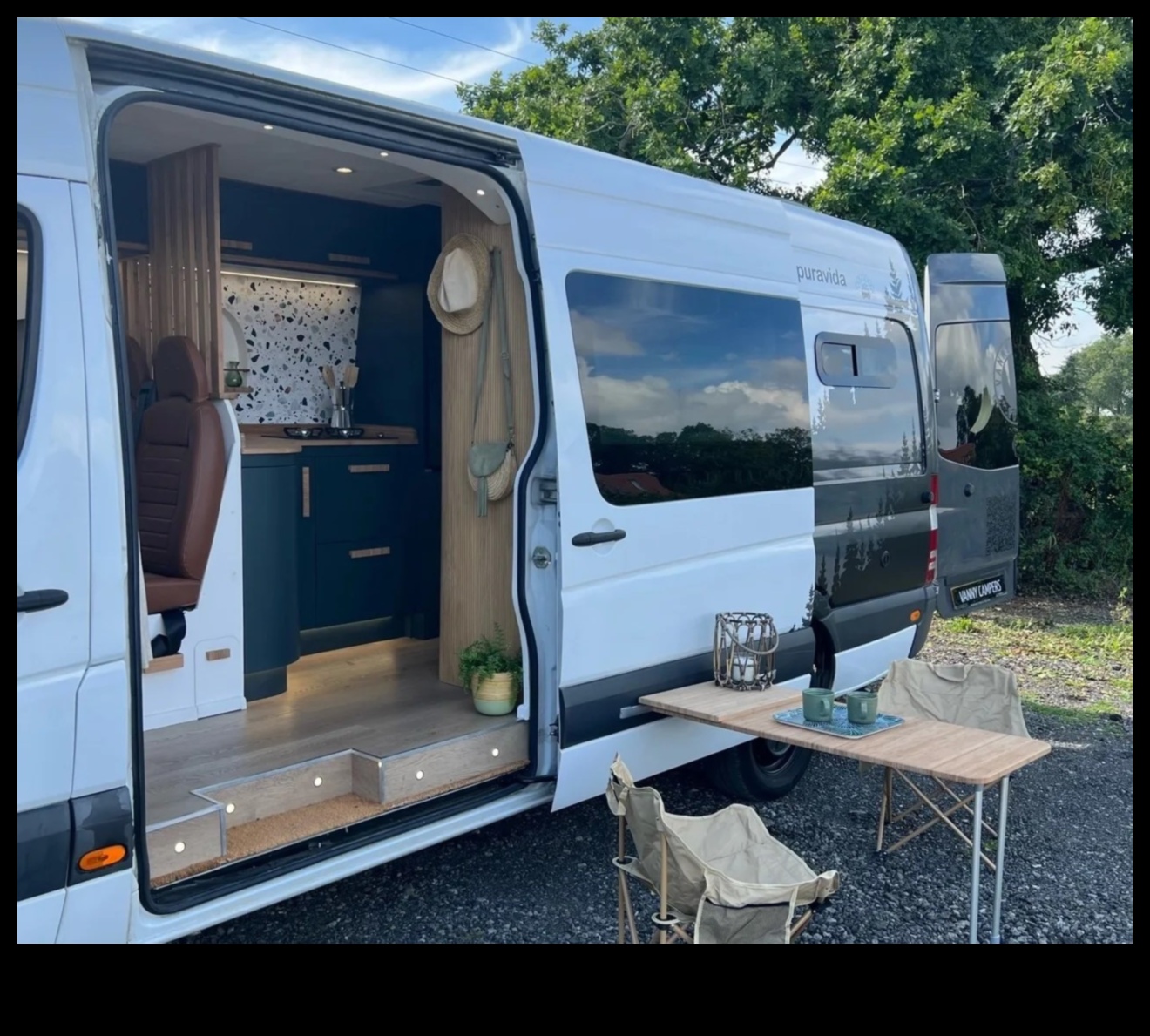 שינוע מותאם אישית: התאמה אישית של טנדרים לנוחות ופונקציונליות