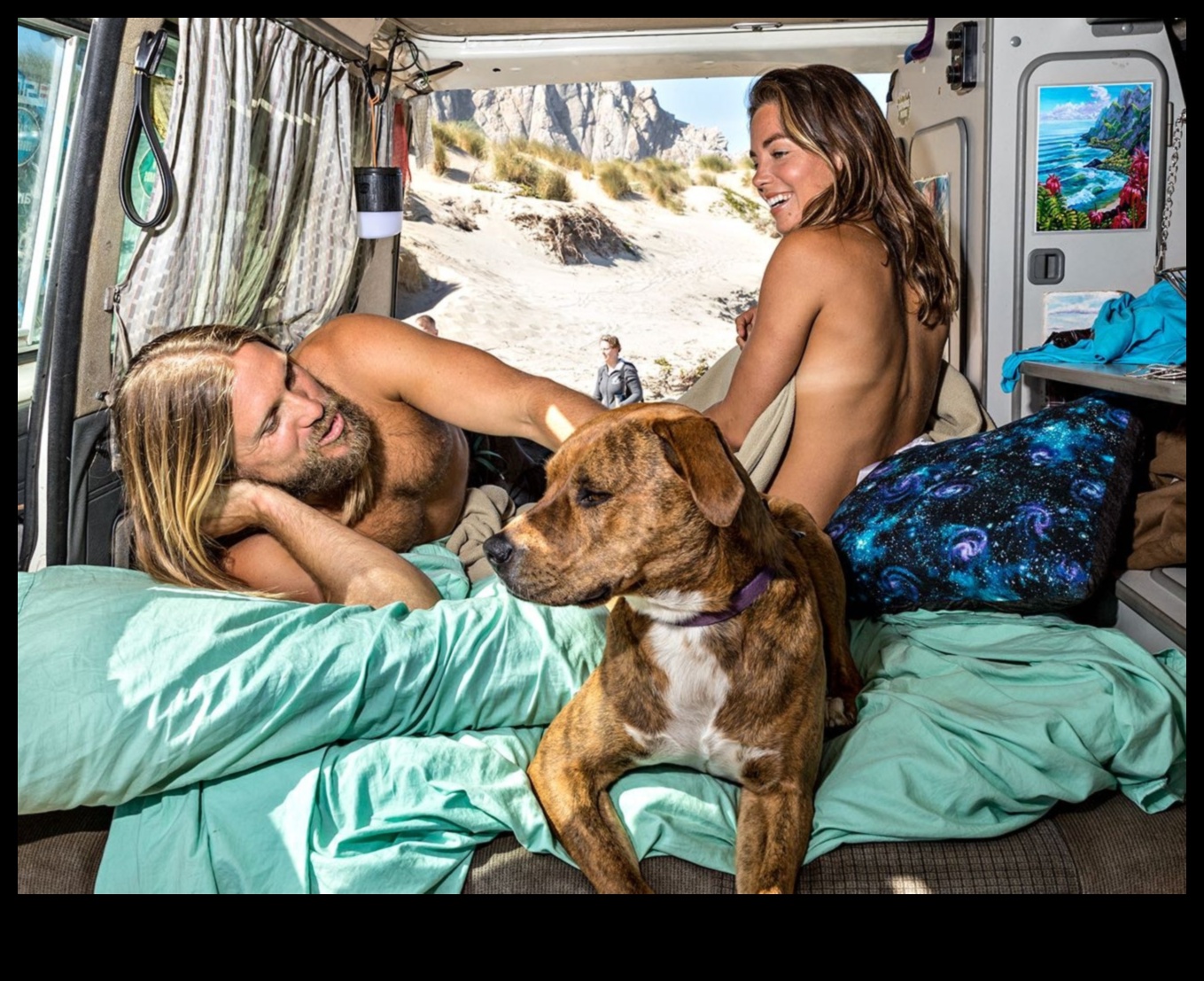 Nomadic Chronicles: סיפורי חיים אמיתיים של הרפתקאות ואן לייף