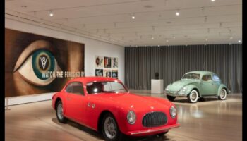 מעבר למכסה המנוע: המשמעות התרבותית של מכוניות קלאסיות