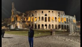 לחישות חוכמה: הדים מחומות אתרים היסטוריים