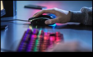 מחשוב צבעוני: אביזרים להוספת גוון לעולם הדיגיטלי שלך