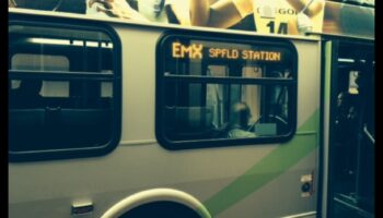 סיפורי אוטובוס: סיפורים מלב התחבורה הציבורית